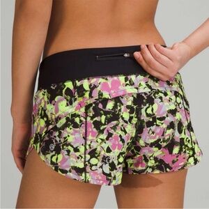 Lululemon Speed Up Low-Rise Lined Short 4" (4)